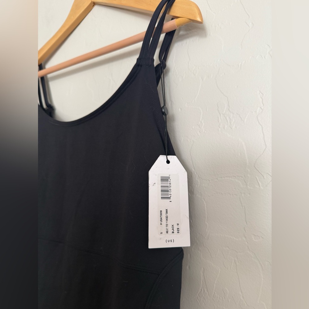 NWTUNIVERSAL STANDARD Game Next To Naked Black Tank Top Wicking Sporty Sz M (18) - Picture 5 of 7